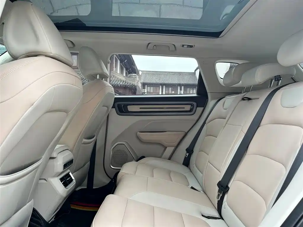 GEELY AUTOMOBILE GEELY ICON