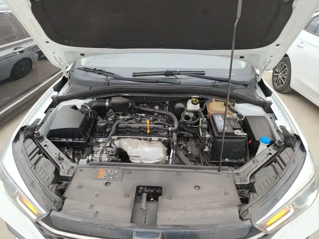 Roewe i5 — миниатюра 20