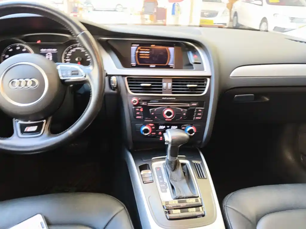 Audi A4L — миниатюра 10