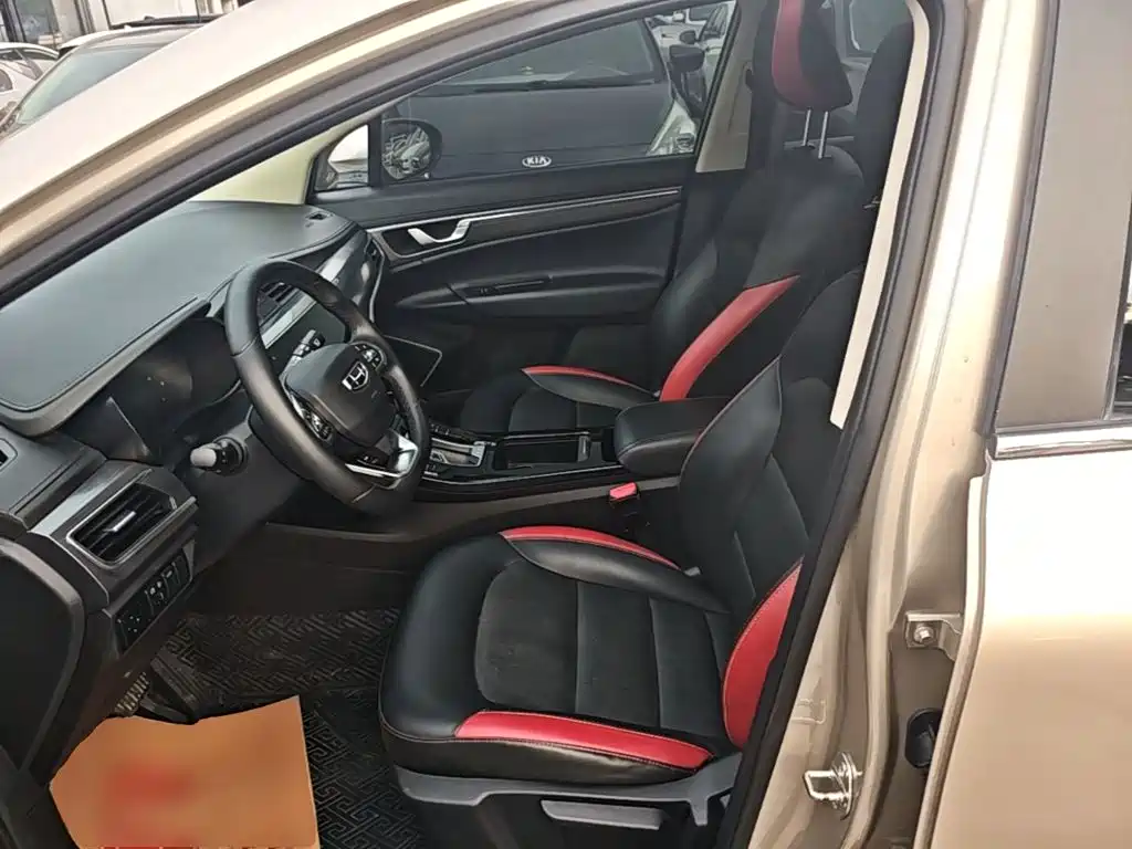 Geely Emgrand GS — миниатюра 15