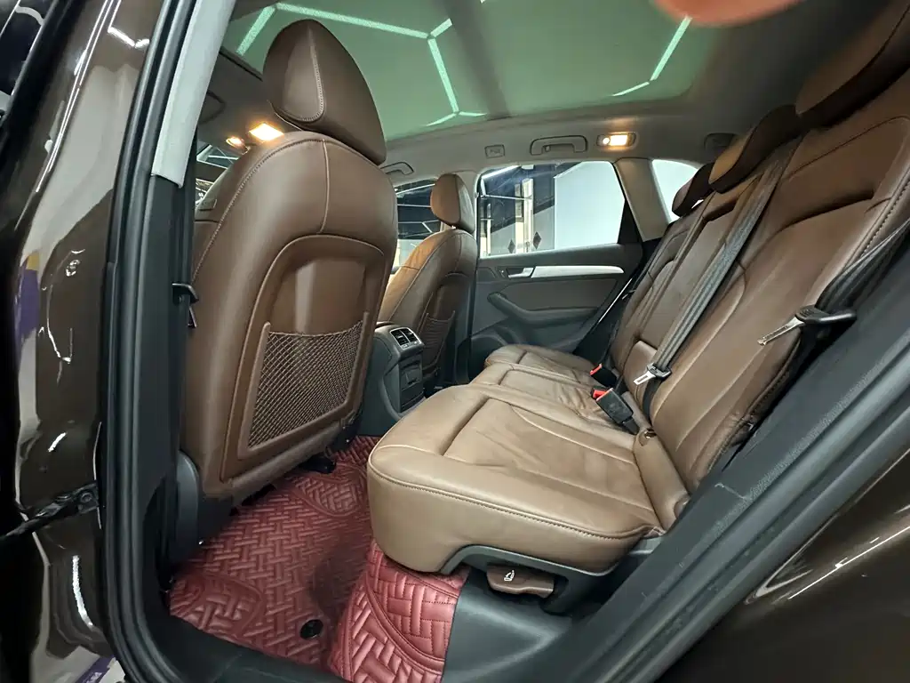 Audi Q5 — миниатюра 12
