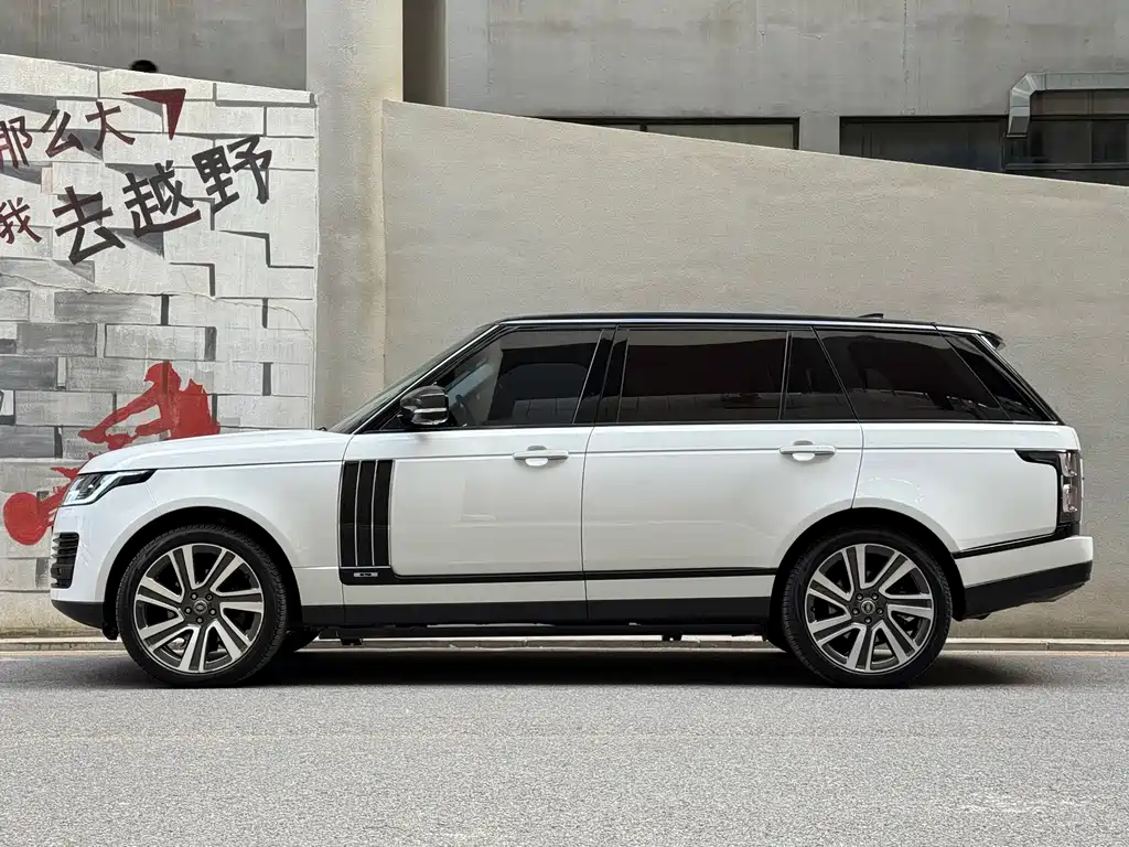 Land Rover Range Rover — миниатюра 3