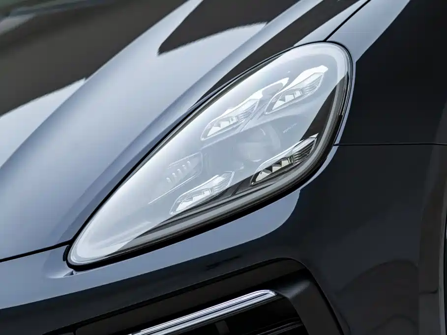 Porsche Cayenne — миниатюра 5