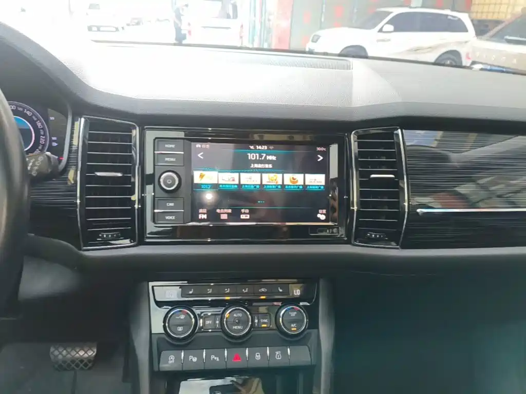 Skoda Kodiaq — миниатюра 13