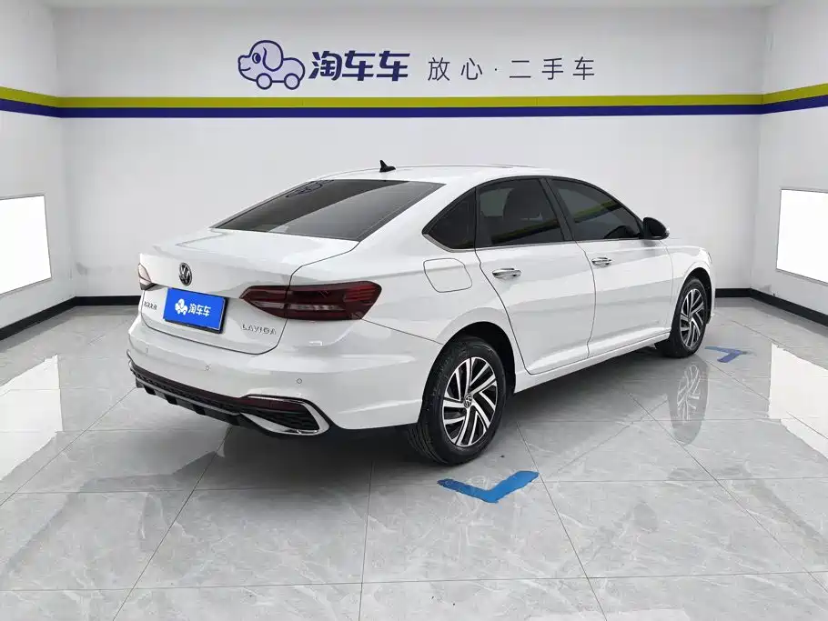 Volkswagen Lavida — миниатюра 3
