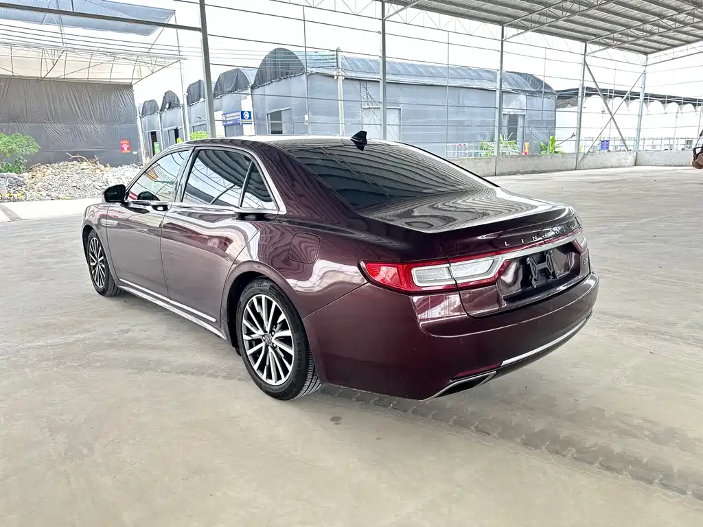 Lincoln Continental — миниатюра 16