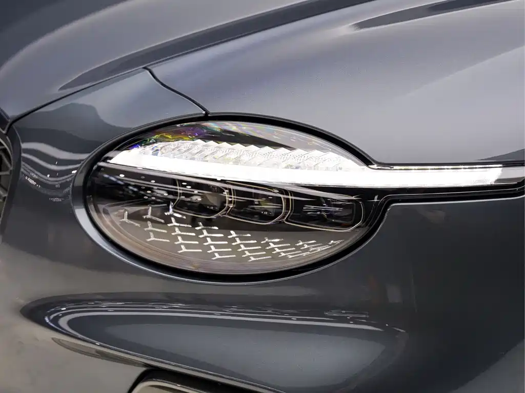 Bentley Continental PHEV — миниатюра 5