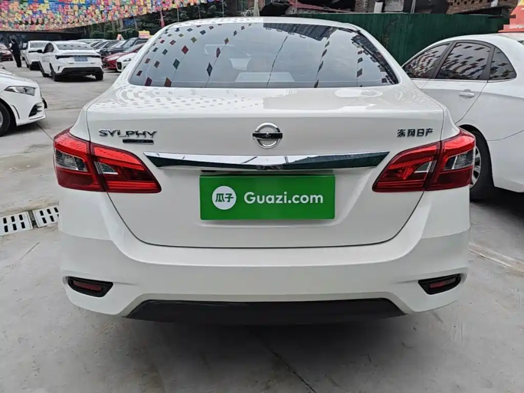 Nissan Sylphy — миниатюра 6
