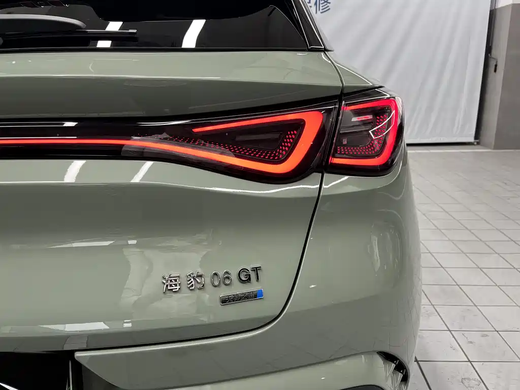 BYD SEAL 06GT