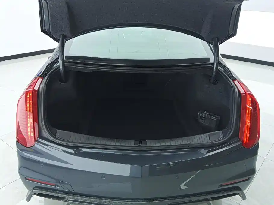 Cadillac CTS — миниатюра 4