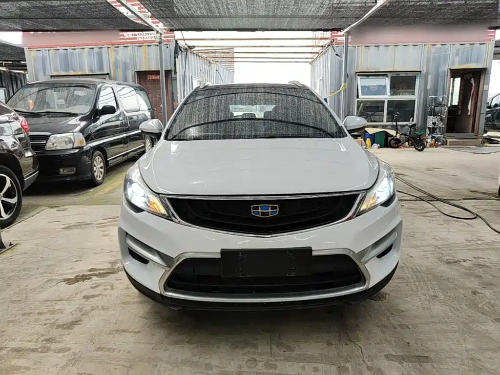 Geely Emgrand GS — миниатюра 3
