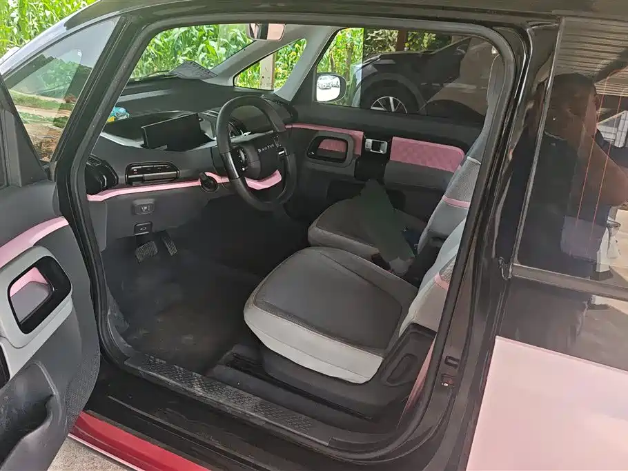 Baojun E300 — миниатюра 9