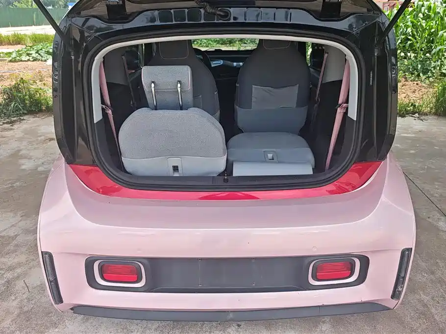 Baojun E300 — миниатюра 4
