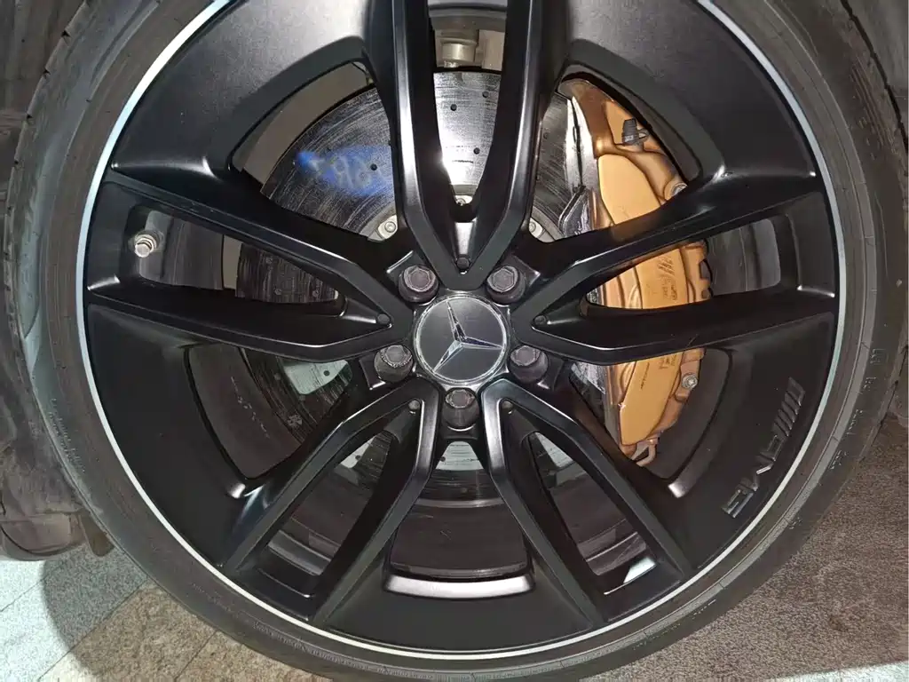 Mercedes-Benz E-Class AMG — миниатюра 5
