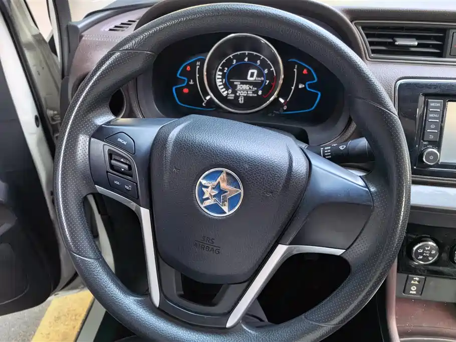 Venucia M50V — миниатюра 15