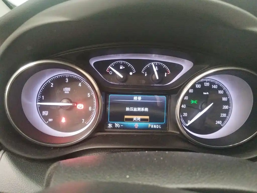 Buick Envision Plus — миниатюра 14