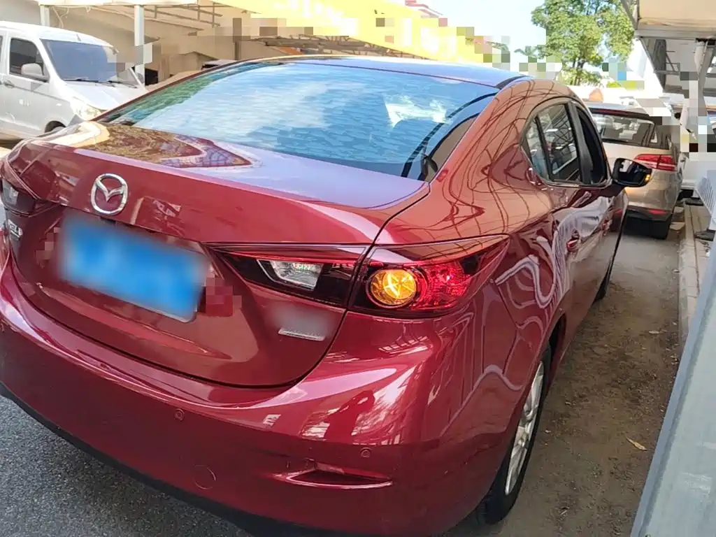 Mazda 3 Axela — миниатюра 7