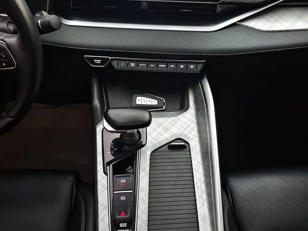 Geely Xingrui — миниатюра 8