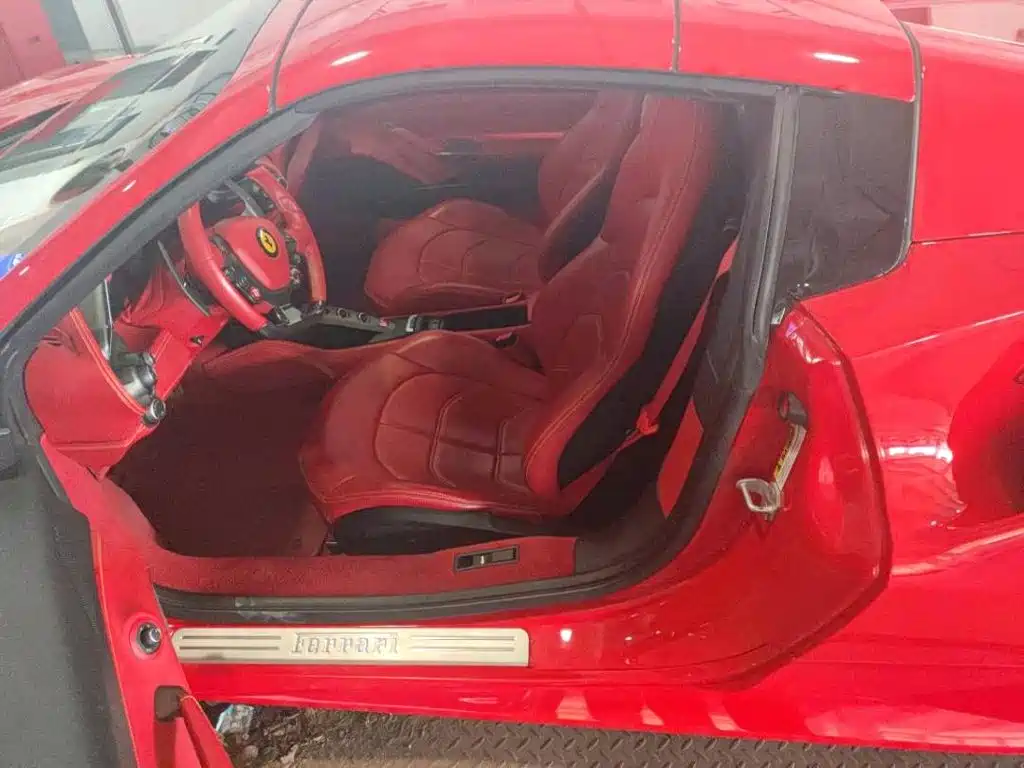 Ferrari 488 — миниатюра 7