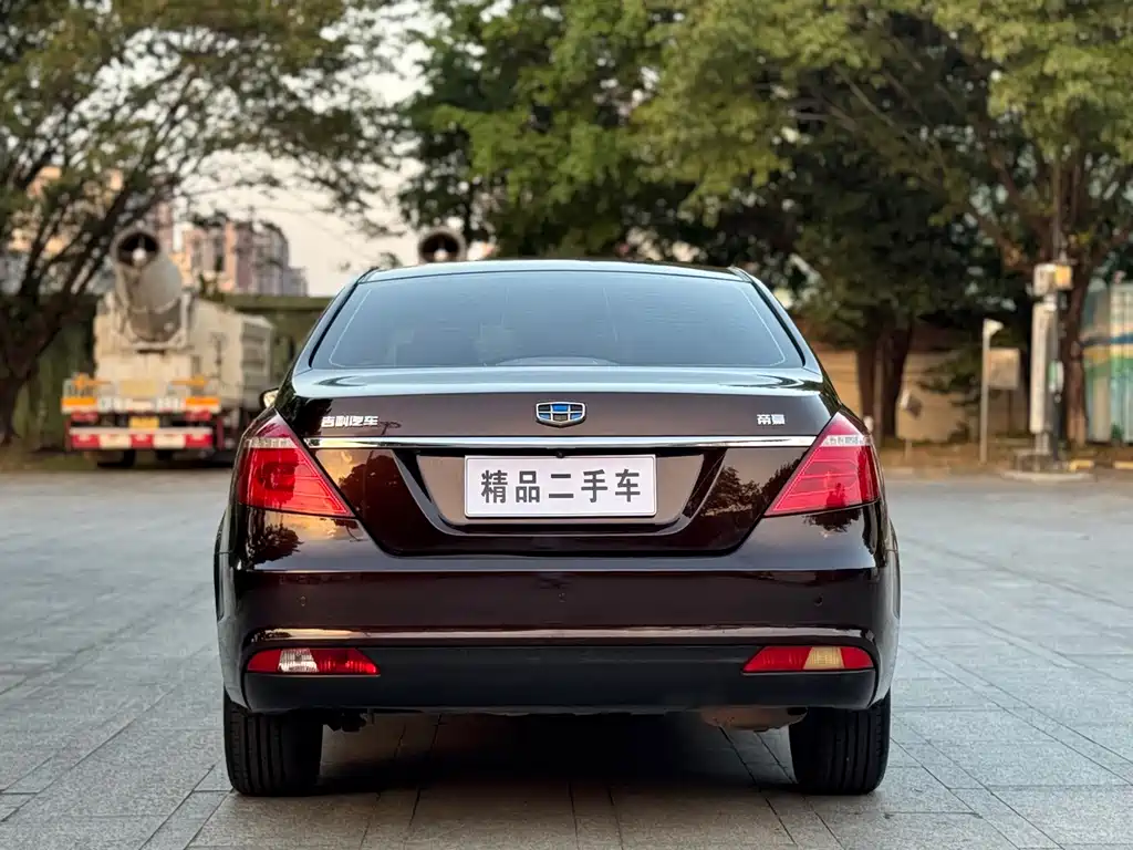 Geely Emgrand — миниатюра 7