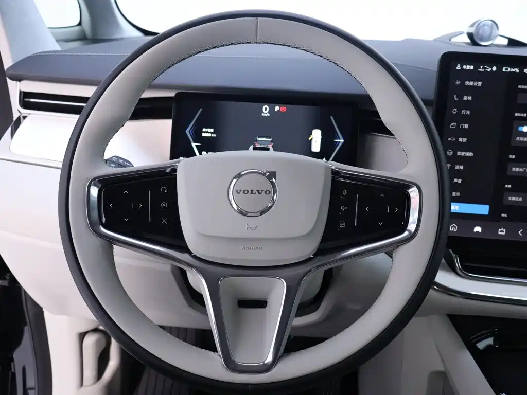Volvo EM90 — миниатюра 16