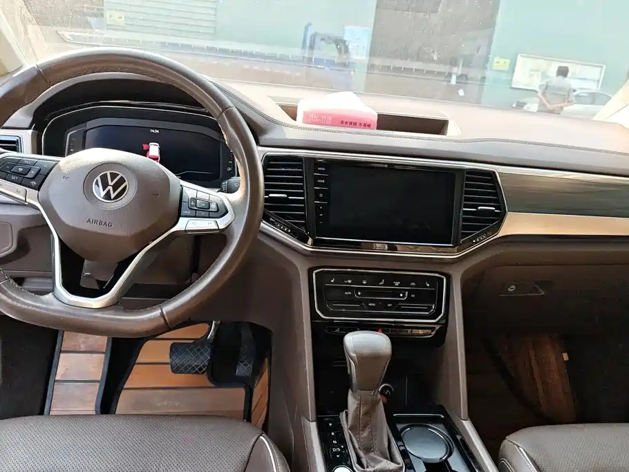 Volkswagen Viloran — миниатюра 12