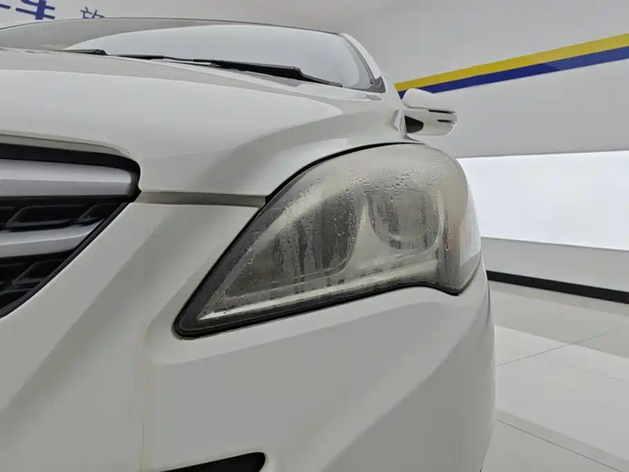 BAIC E-Series — миниатюра 5