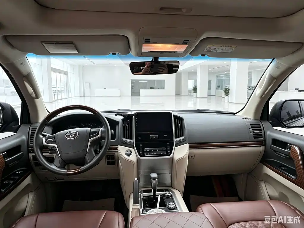 Toyota Land Cruiser — миниатюра 7