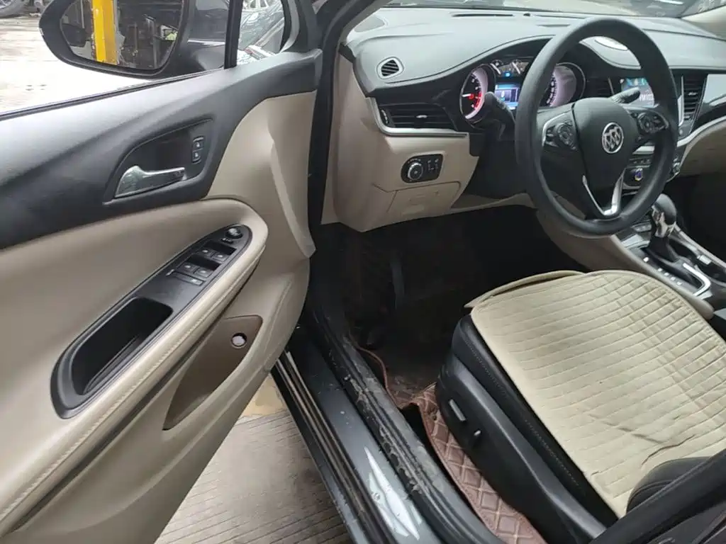Buick Verano — миниатюра 16