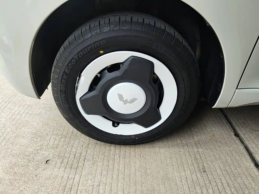 Wuling MINIEV — миниатюра 23
