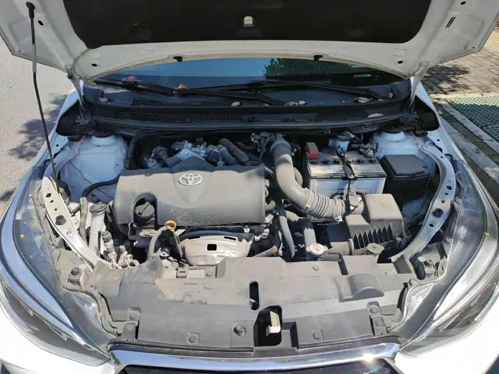 Toyota Yaris L — миниатюра 16