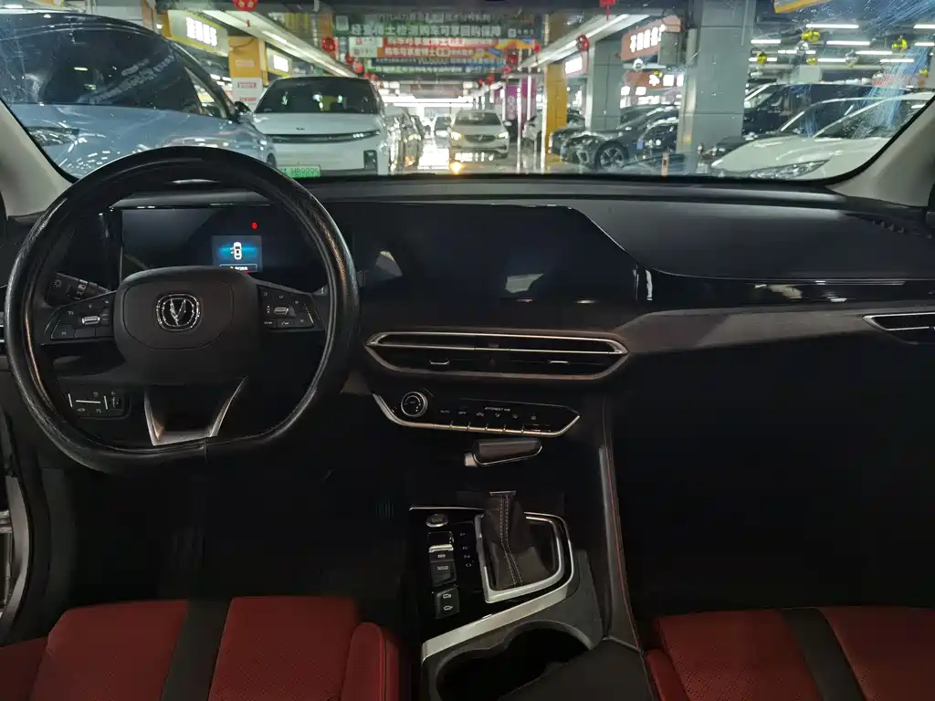 Changan Eado 2021 PLUS NE 1.4T GDI DCT Luxury
