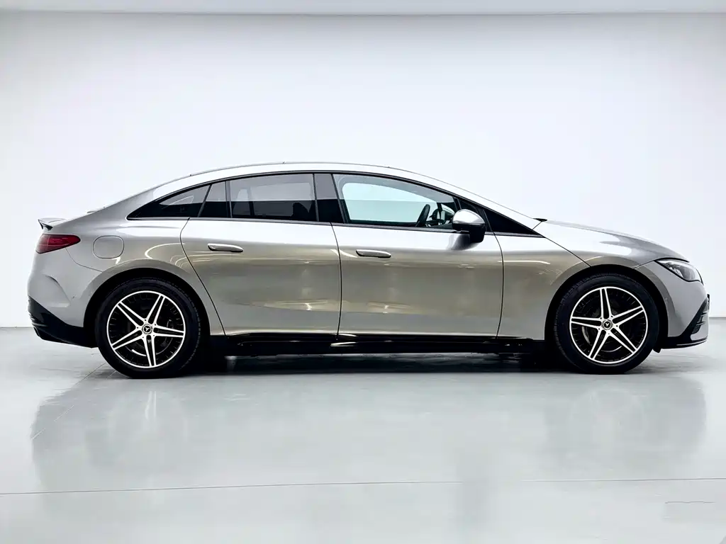 Mercedes-Benz EQE — миниатюра 20