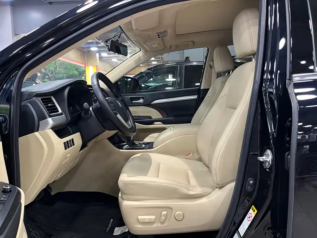 Toyota Highlander — миниатюра 22