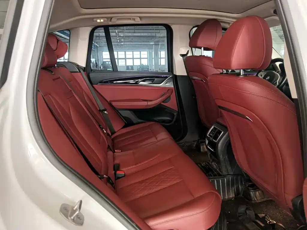 BMW X3 — миниатюра 10