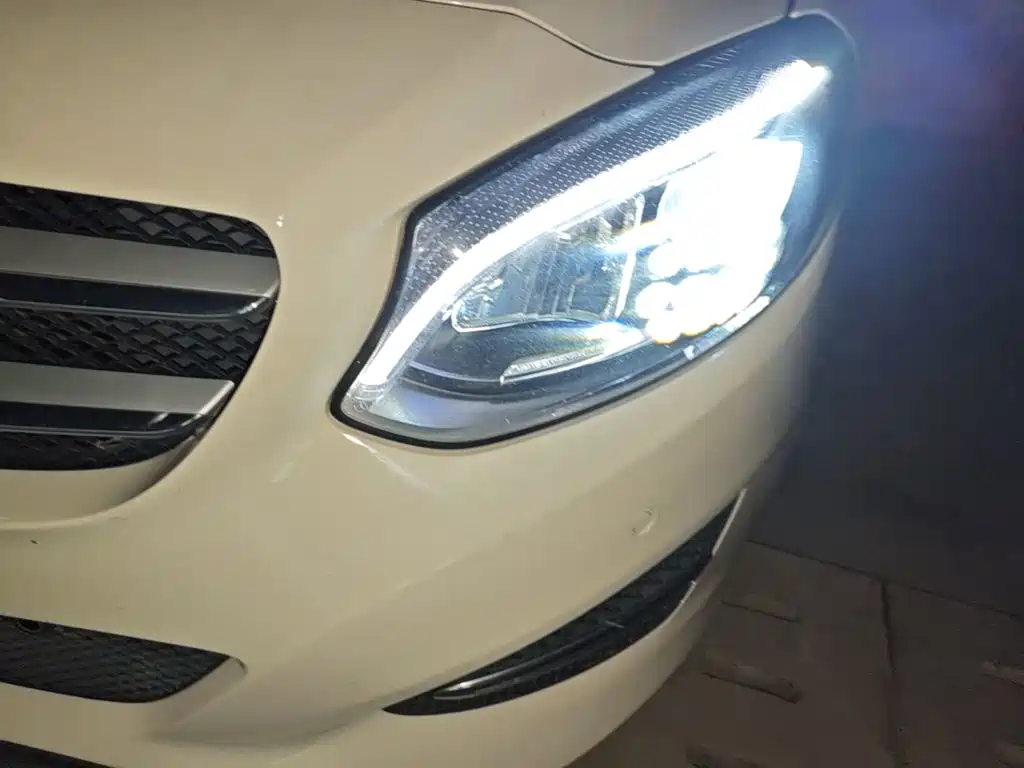 Mercedes-Benz B-Class — миниатюра 24