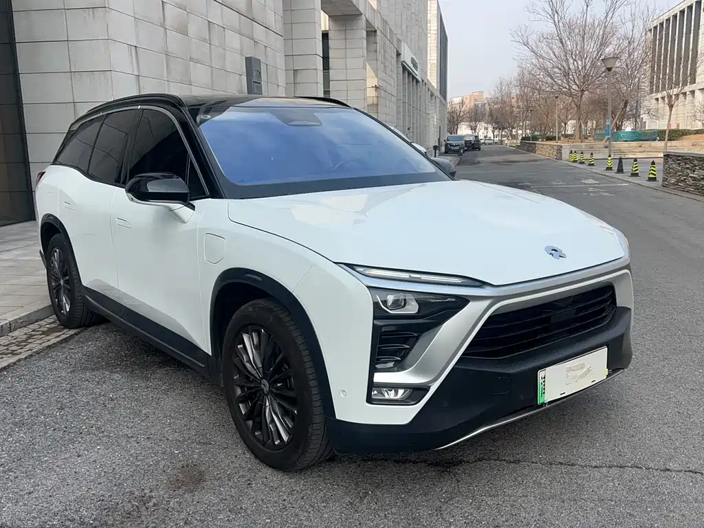 NIO NIO ES8