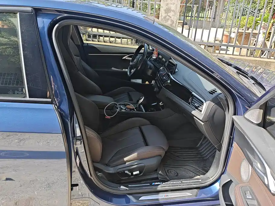 BMW 1 Series — миниатюра 8