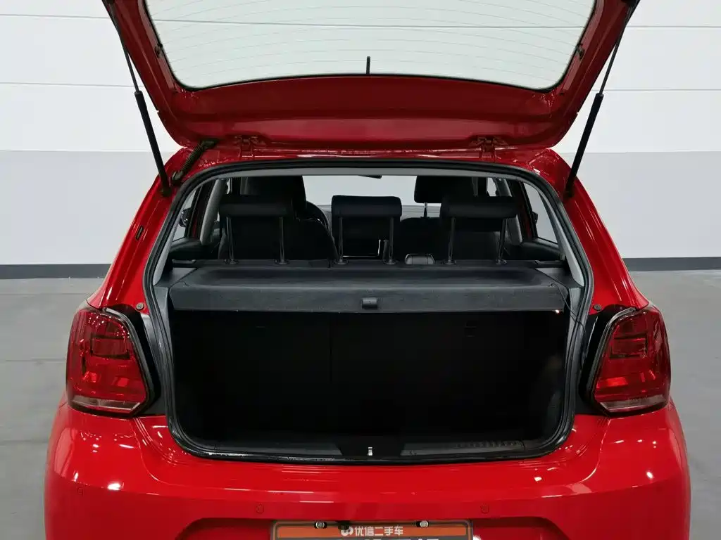 Volkswagen Polo — миниатюра 16