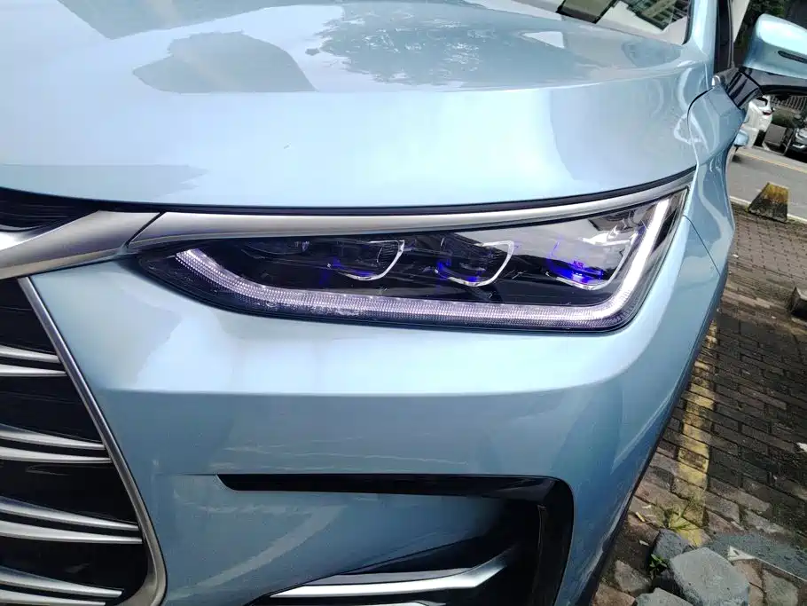 BYD Tang New Energy — миниатюра 5