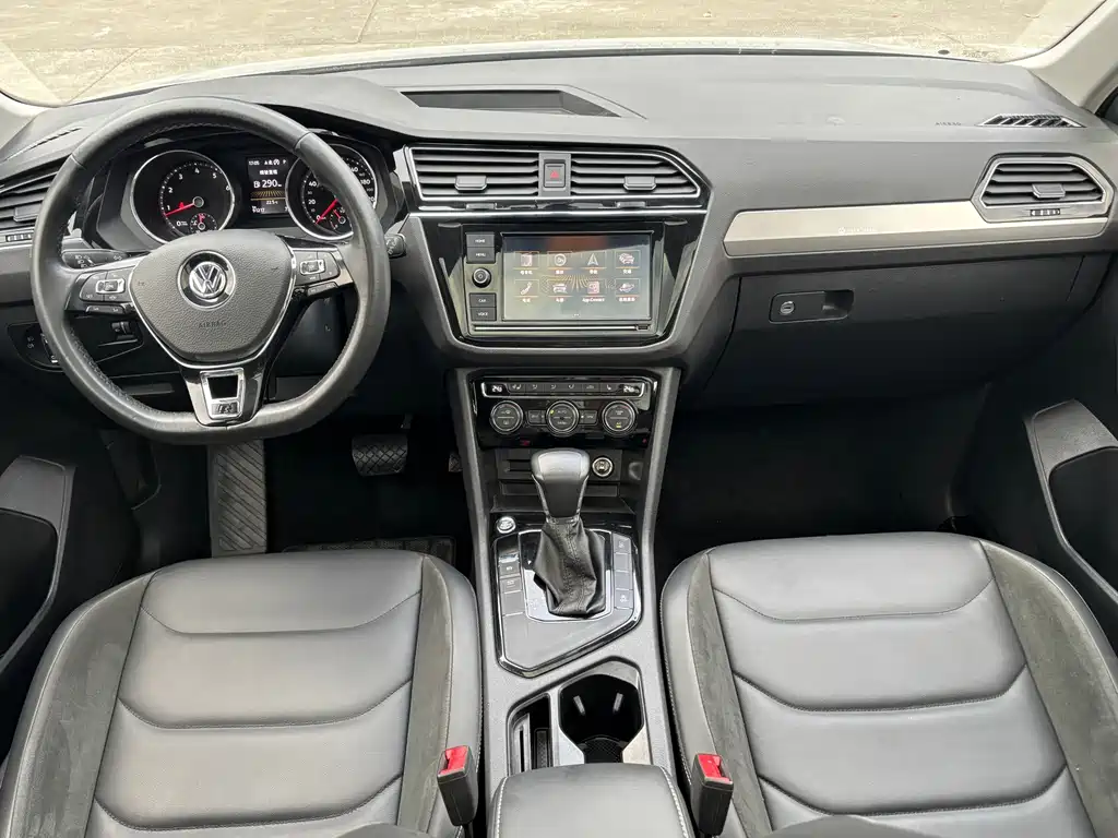 Volkswagen Tiguan L — миниатюра 8