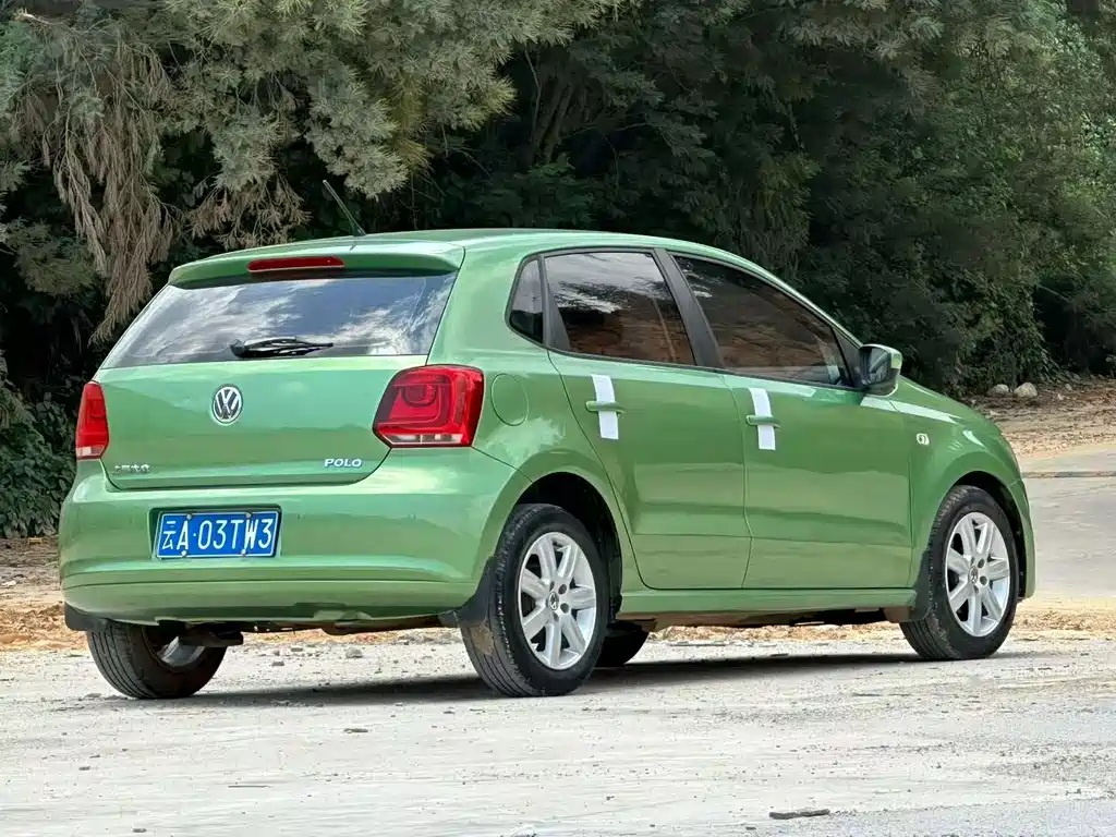 Volkswagen Polo — миниатюра 4