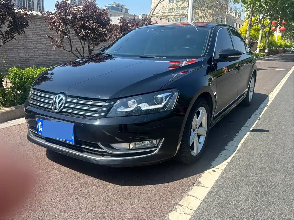 Volkswagen Passat 2011
