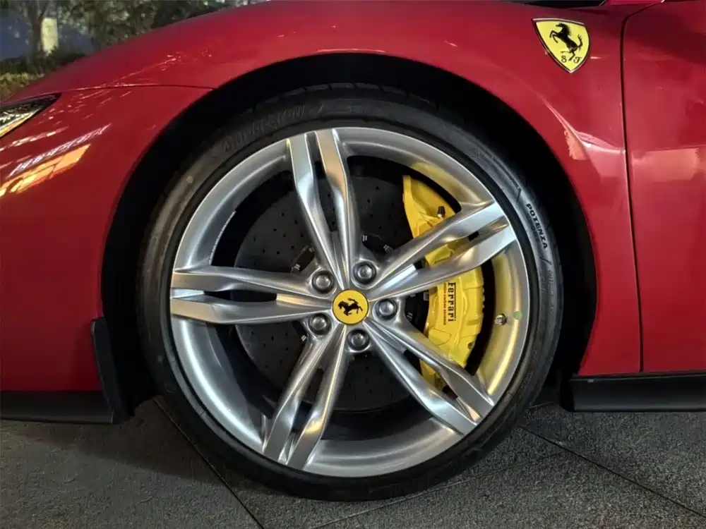 Ferrari 296 — миниатюра 7
