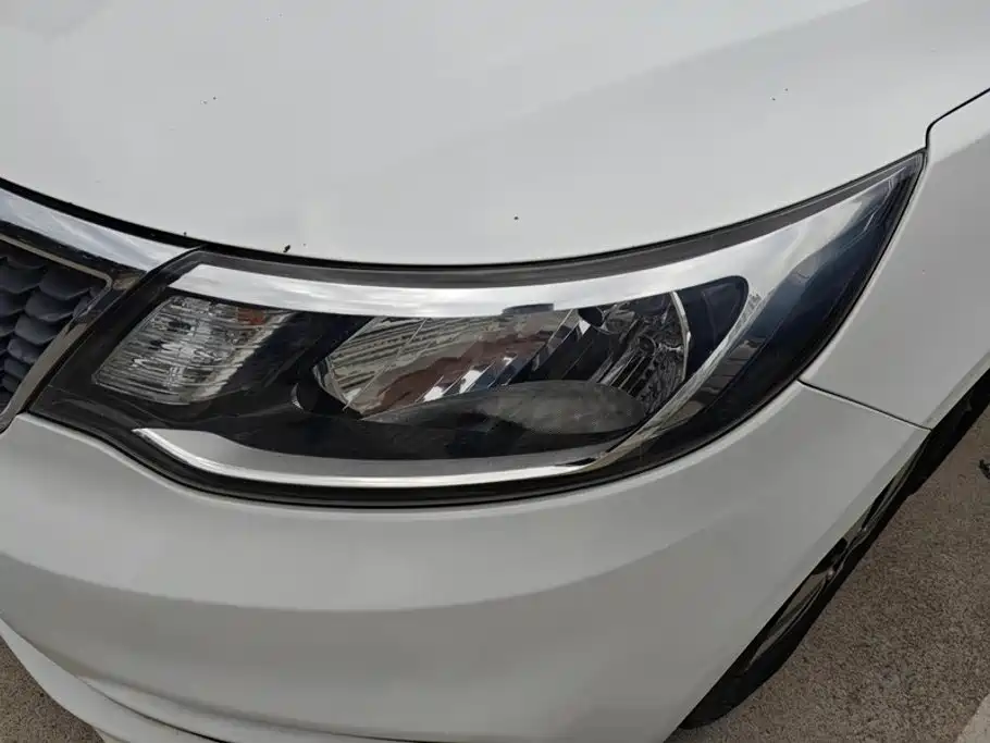 Kia K2 — миниатюра 5