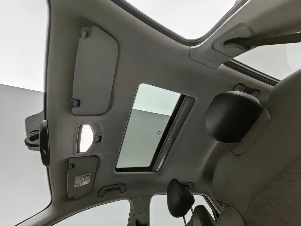 Geely Emgrand — миниатюра 14