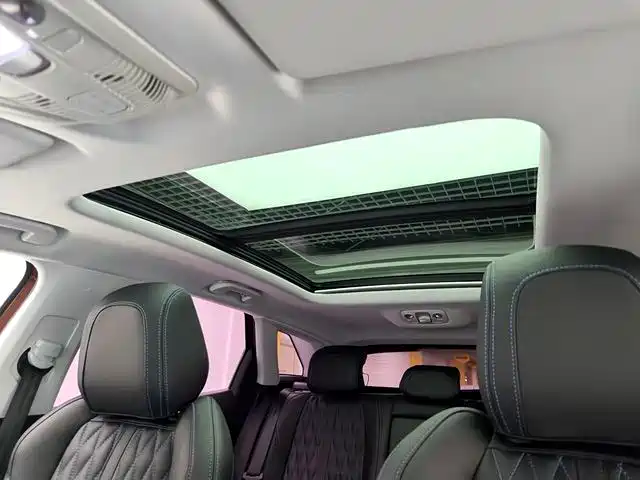 Peugeot 4008 — миниатюра 10