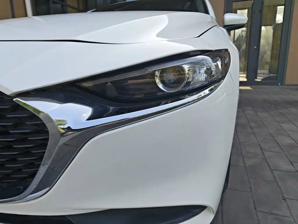 Mazda 3 Axela — миниатюра 24