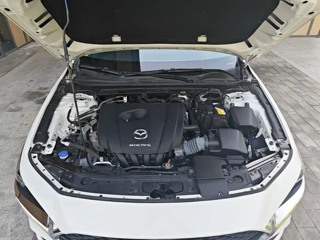 Mazda 3 Axela — миниатюра 20
