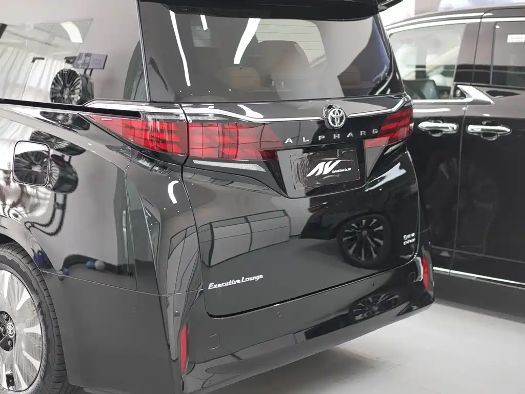 Toyota Alphard 2024 2.5L Premium